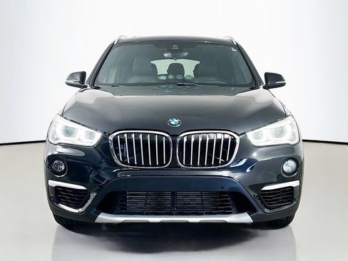 Used 2019 BMW X1 xDrive28i w/ Convenience Package AWD/4WD image 2