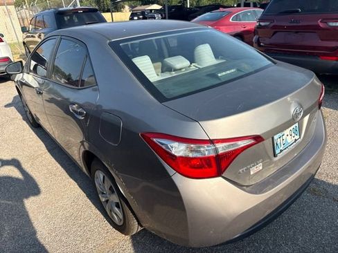 Used 2016 Toyota Corolla LE FWD image 6