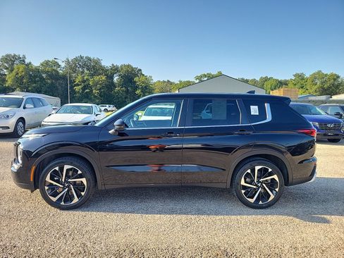 Used 2024 Mitsubishi Outlander SE FWD image 5