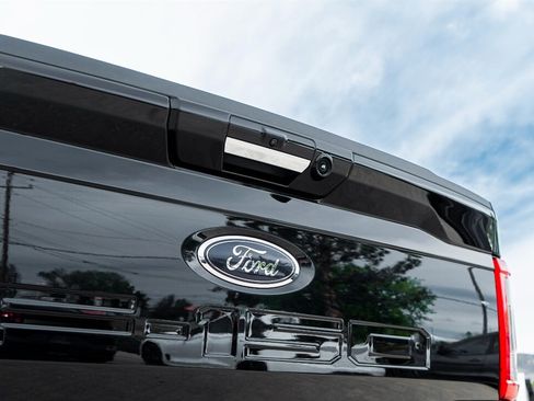 Used 2021 Ford F150 Lariat w/ Equipment Group 502A High AWD/4WD image 15