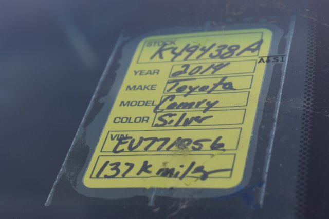 Used 2014 Toyota Camry SE FWD image 34