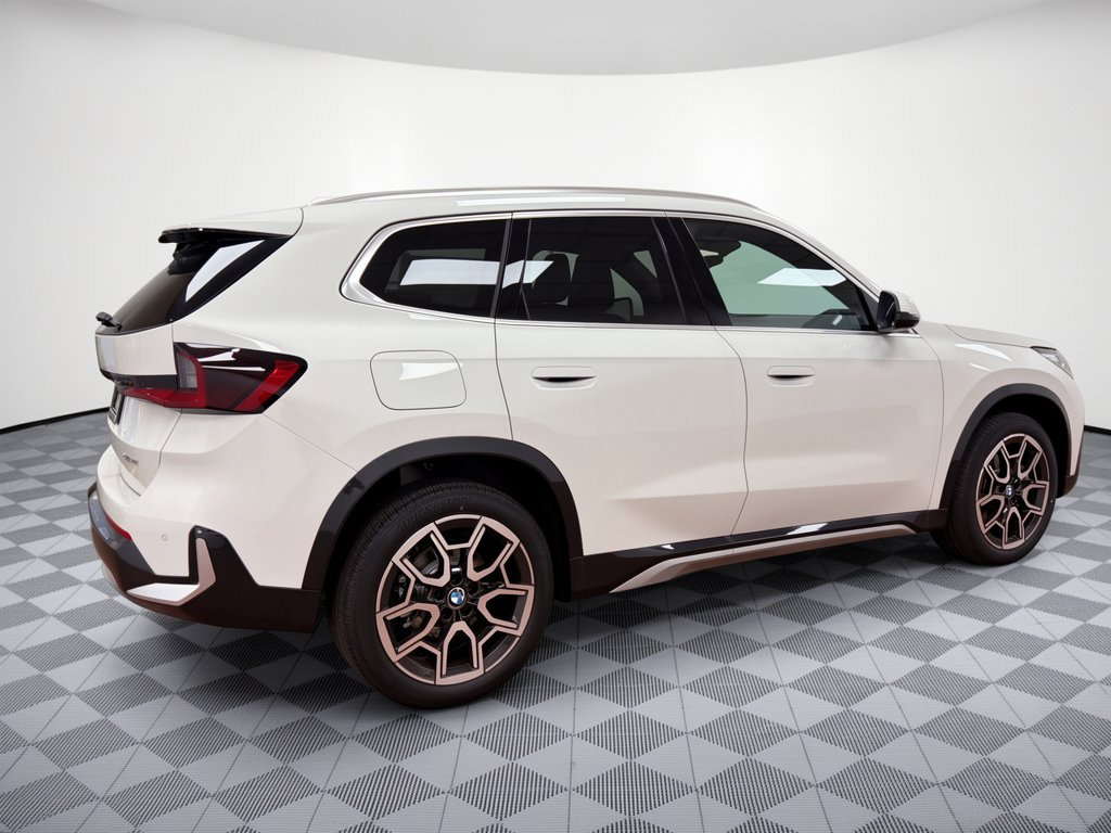 Used 2026 BMW X1 xDrive28i w/ Technology Package AWD/4WD image 9