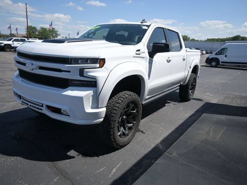 Used 2021 Chevrolet Silverado 1500 RST w/ Convenience Package II AWD/4WD image 23