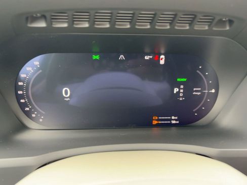 New 2026 Volvo XC90 T8 Ultra w/ Protection Package Premier AWD/4WD image 19