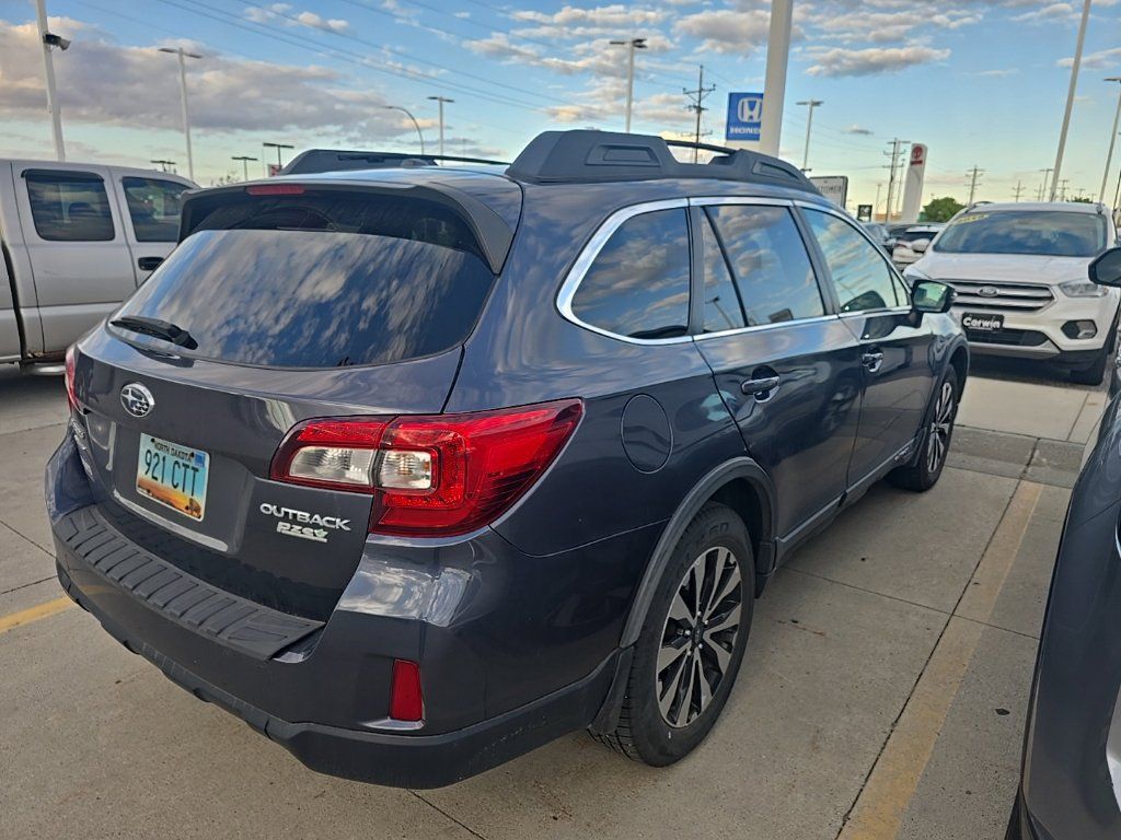 Used 2015 Subaru Outback 2.5i Limited AWD/4WD image 5