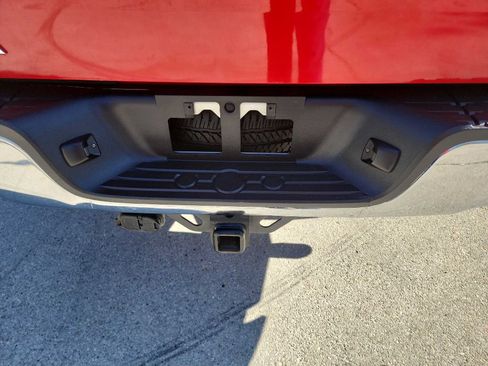 Used 2010 Toyota Tundra 2WD Double Cab image 7