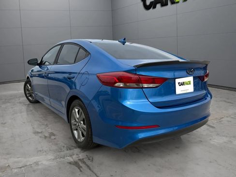 Used 2018 Hyundai Elantra SEL w/ Cargo Package FWD image 10