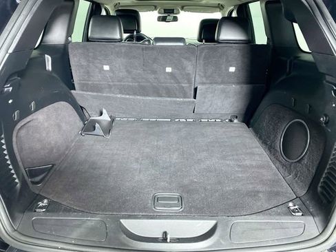 Used 2012 Jeep Grand Cherokee Laredo image 35