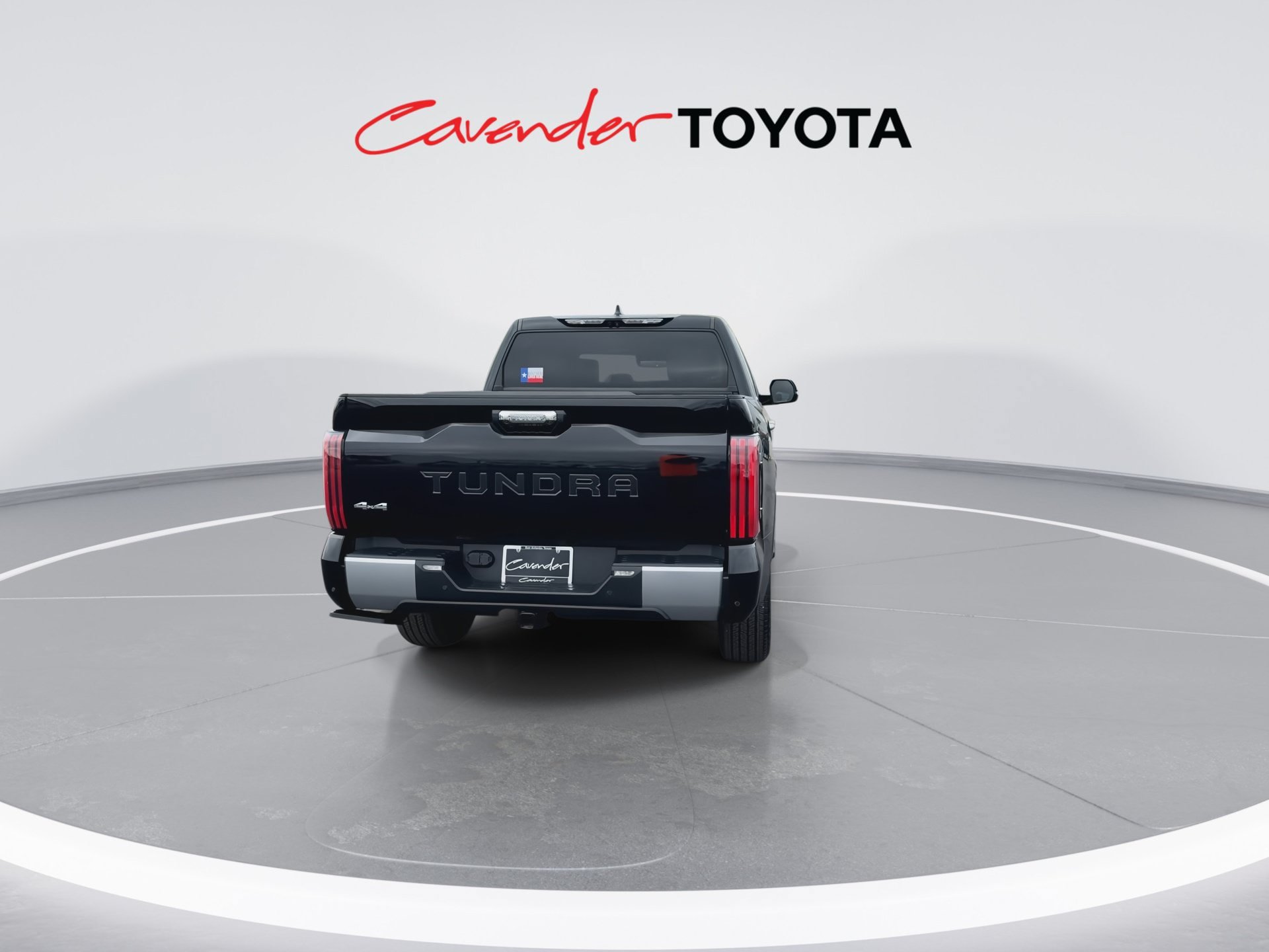 Used 2023 Toyota Tundra Limited AWD/4WD image 7