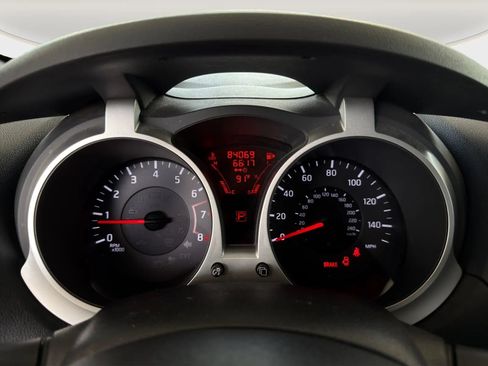 Used 2014 Nissan Juke SL FWD image 11