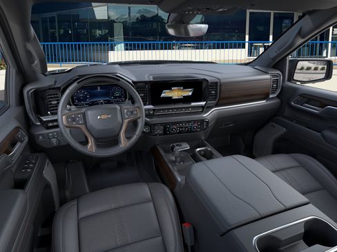 New 2026 Chevrolet Silverado 1500 High Country w/ High Country Premium Package AWD/4WD image 15