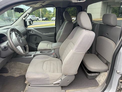 Used 2016 Nissan Frontier S RWD image 7