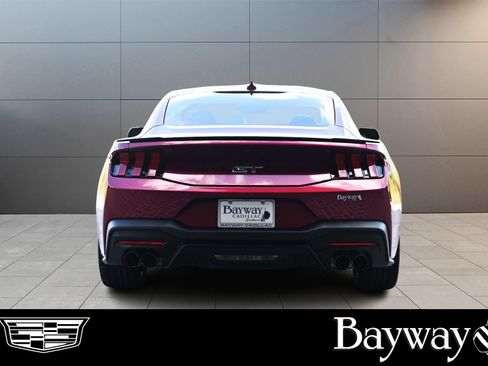 Used 2025 Ford Mustang GT Premium RWD image 7