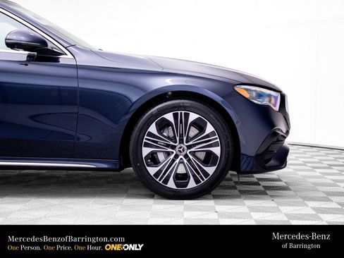 New 2026 Mercedes-Benz E 350 4MATIC Sedan image 38