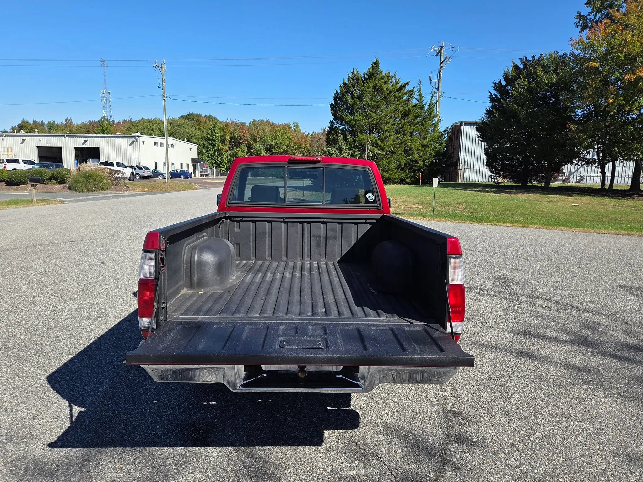 Used 1995 Nissan Pickup 2WD Regular Cab image 15
