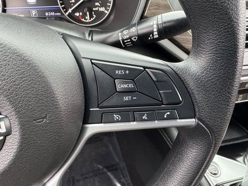 Used 2023 Nissan Altima 2.5 SV image 23