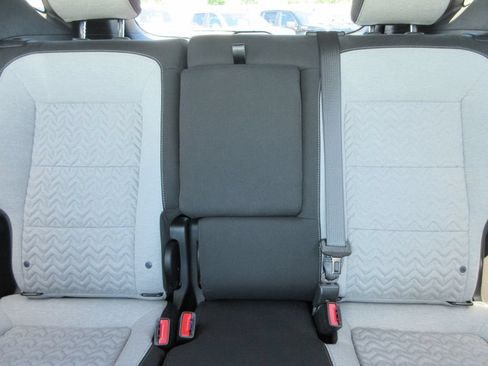 Certified 2024 Chevrolet Equinox LT AWD/4WD image 20