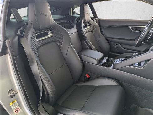 Used 2021 Jaguar F-TYPE Coupe RWD image 19