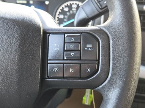 Used 2023 Ford F150 XLT image 30