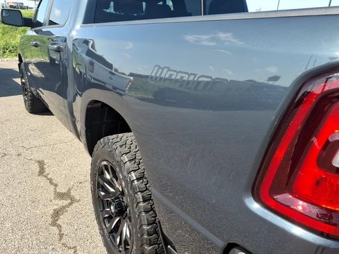 Used 2025 RAM 1500 Warlock AWD/4WD image 18