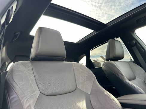 Used 2023 Lexus RX 350 350h Luxury image 15