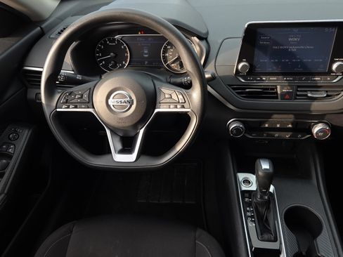 Used 2020 Nissan Altima 2.5 S image 12