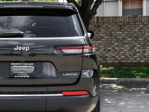 Used 2022 Jeep Grand Cherokee L Limited RWD image 60