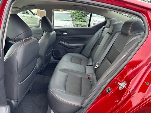 Used 2020 Nissan Altima 2.5 SR AWD/4WD image 12