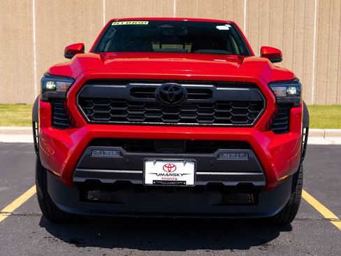 New 2026 Toyota Tacoma TRD Off-Road w/ TRD Off Road Upgrade Package AWD/4WD image 3
