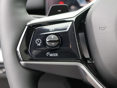 Certified 2025 BMW 530i 530i w/ Premium Package image 18