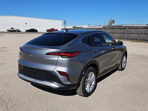 New 2026 Buick Envista Preferred image 5