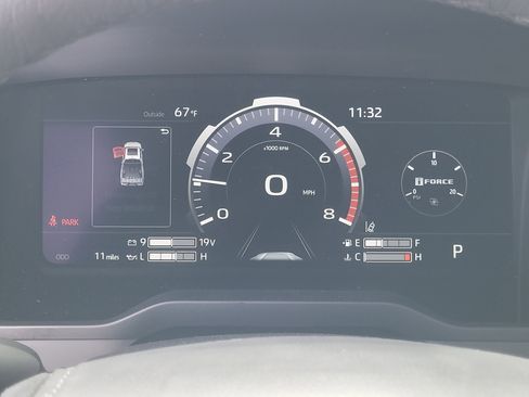 New 2026 Toyota Tundra Limited AWD/4WD image 10