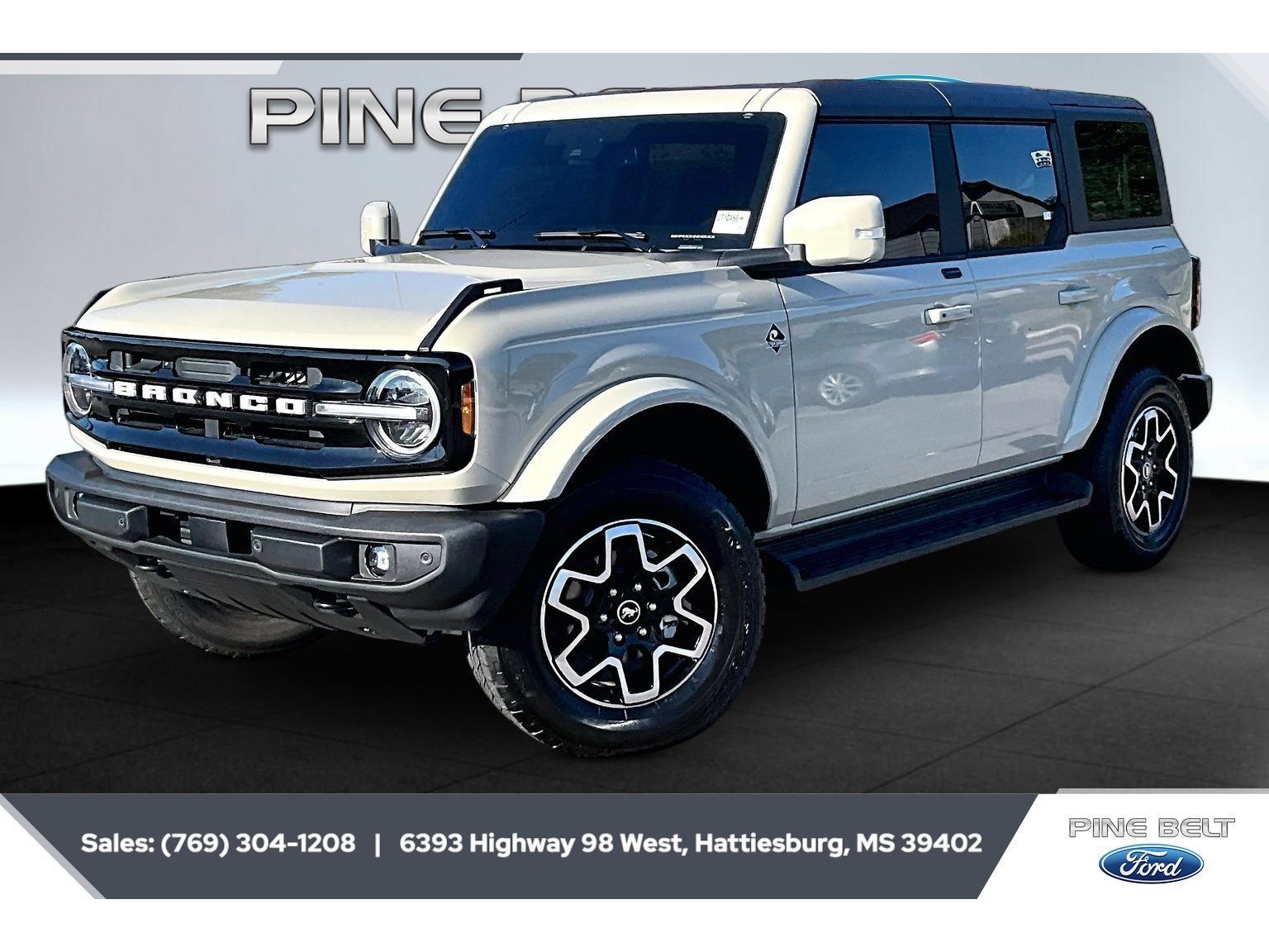 Used 2025 Ford Bronco Outer Banks AWD/4WD image 10