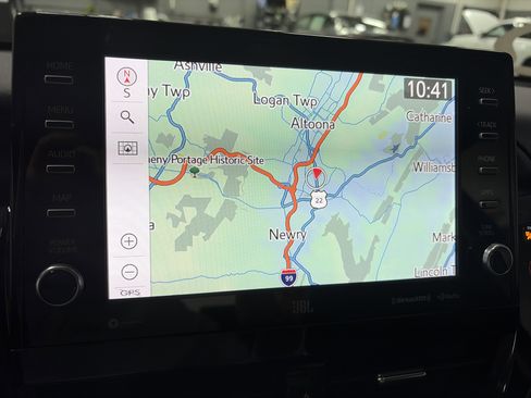 Used 2022 Toyota Camry XLE image 21