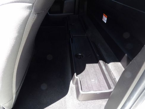 Used 2022 Toyota Tacoma SR RWD image 29
