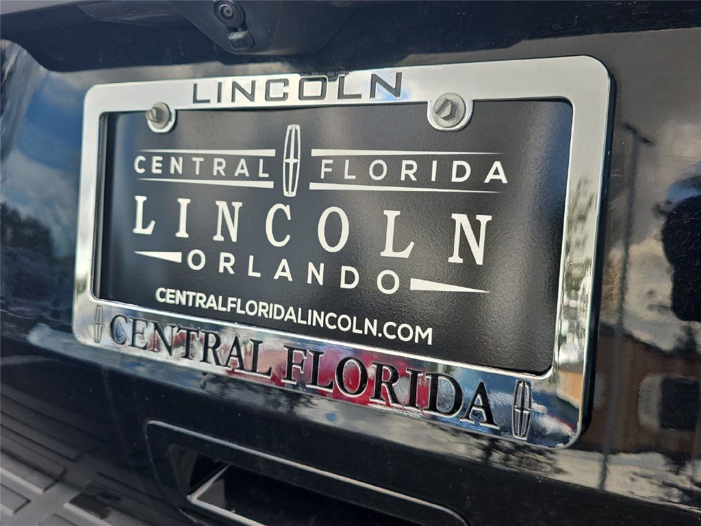 Used 2022 Ford Expedition Max Platinum AWD/4WD image 7