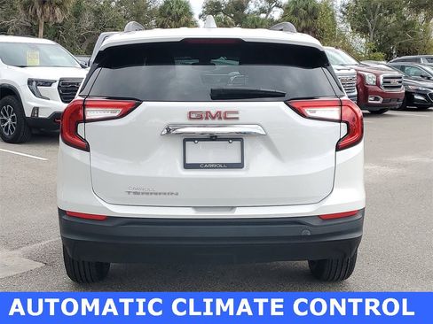 Certified 2022 GMC Terrain SLE w/ Driver Convenience Package image 5