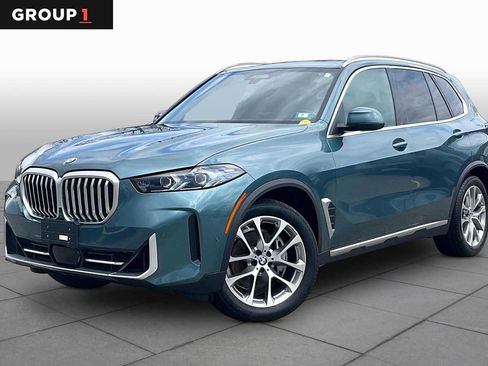 Used 2024 BMW X5 xDrive40i w/ Premium Package AWD/4WD image 1