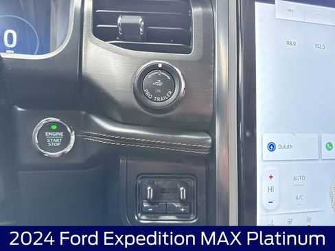 Used 2024 Ford Expedition Max Platinum AWD/4WD image 27