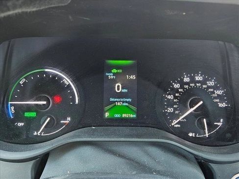 Used 2023 Toyota Sienna XLE image 11