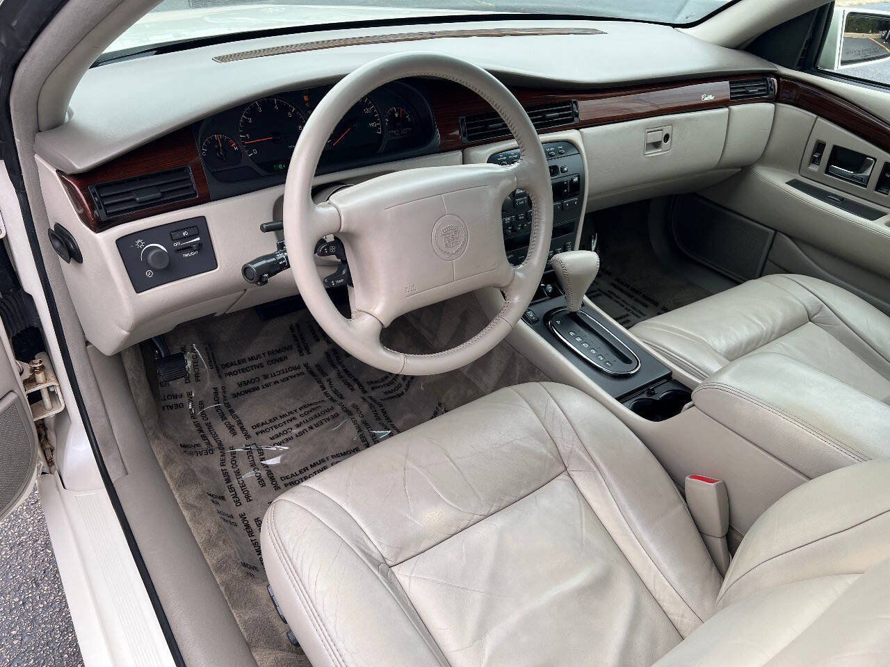 Used 1999 Cadillac Eldorado w/ Comfort/Convenience Pkg FWD image 17