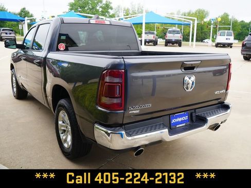 Used 2024 RAM 1500 Laramie AWD/4WD image 11