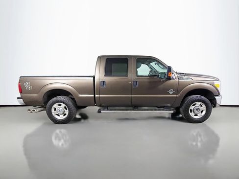 Used 2015 Ford F250 XLT w/ XLT Interior Package AWD/4WD image 5