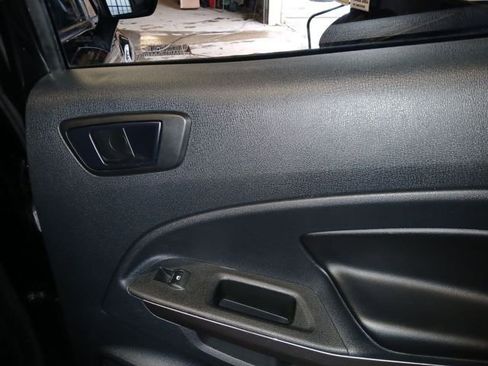 Certified 2019 Ford EcoSport SES image 43