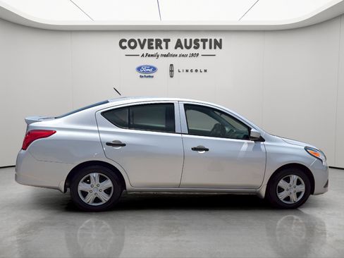 Used 2018 Nissan Versa S Plus FWD image 6
