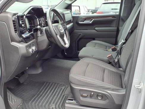 Used 2024 GMC Sierra 1500 Elevation AWD/4WD image 11