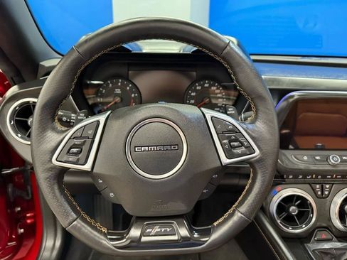 Used 2017 Chevrolet Camaro SS RWD image 23