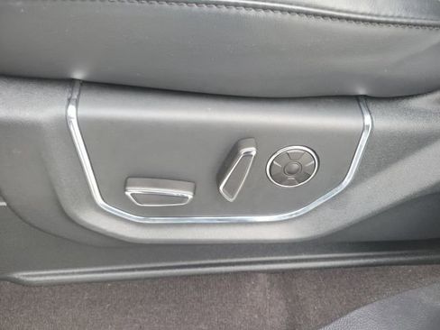 Used 2023 Ford Expedition Platinum image 16