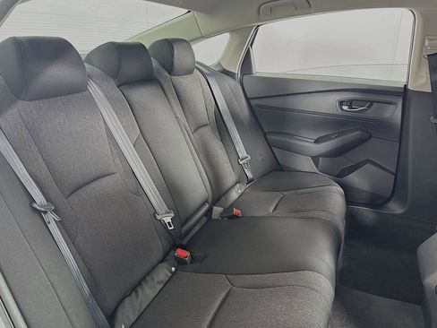 Certified 2023 Honda Accord LX image 32