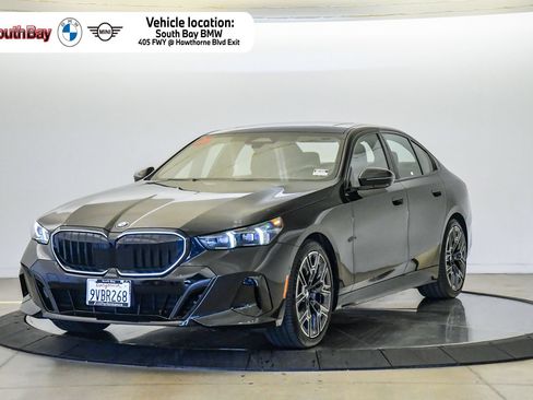Used 2026 BMW 530i w/ M Sport Package RWD image 1